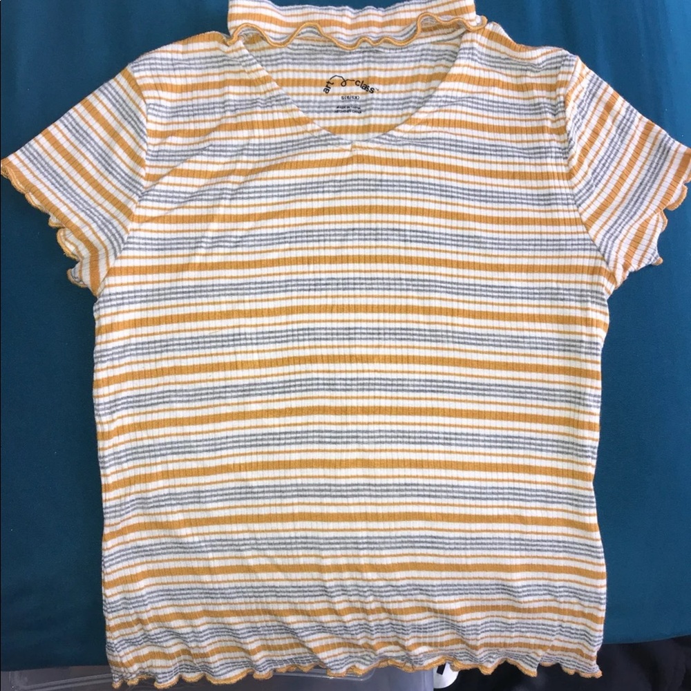 Women/Girls Top